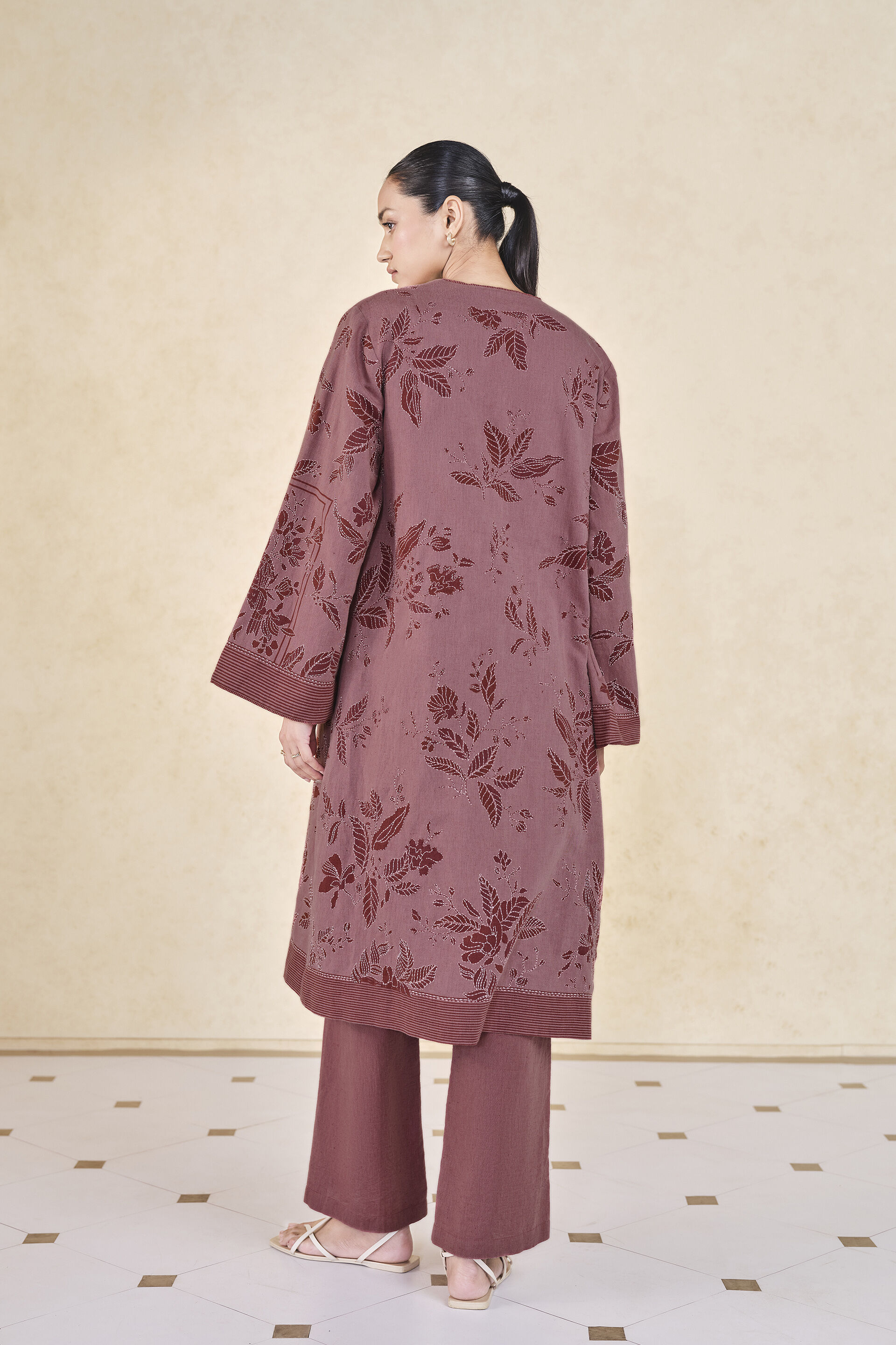 Rhubarb Hand-embroidered Kantha Linen Overlayer Set - Pink